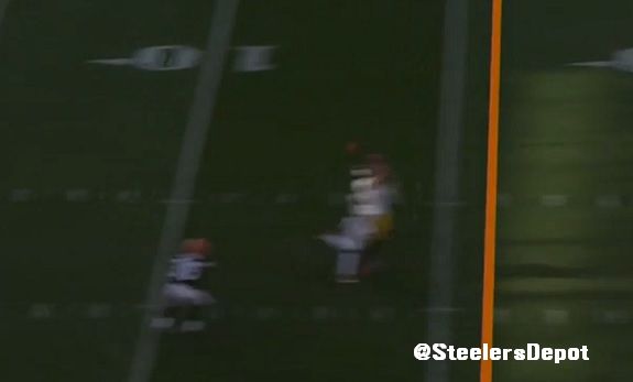 Roethlisberger incompletion 19 Browns