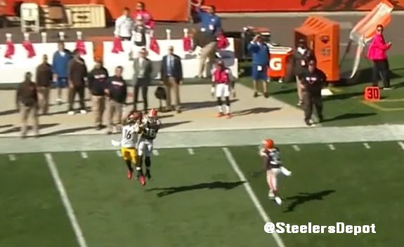 Roethlisberger incompletion 8 Browns