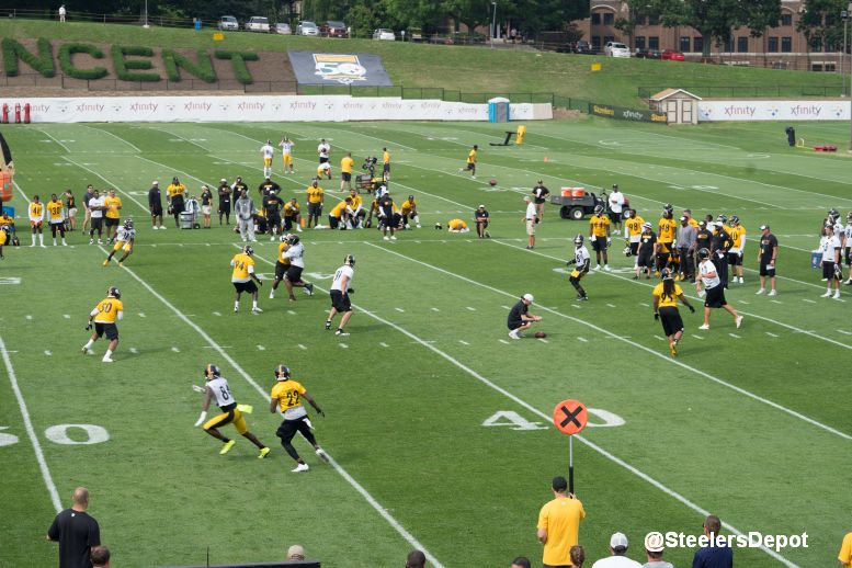 Steelers Training Camp Day 1-181