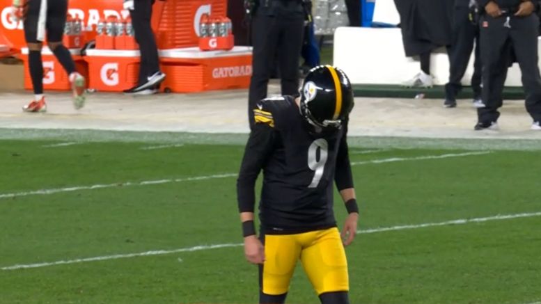 Pittsburgh Steelers kicker Chris Boswell's 43-yard field goal puts
