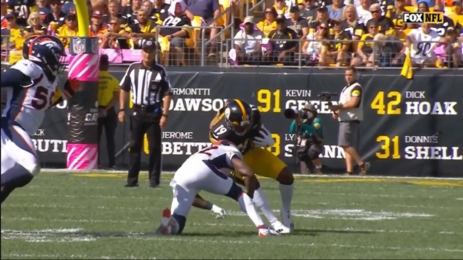 JuJu Smith-Schuster SCARY INJURY after taking big hit 