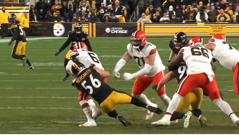 Pittsburgh Steelers forget to recover free kick as Browns grab ball