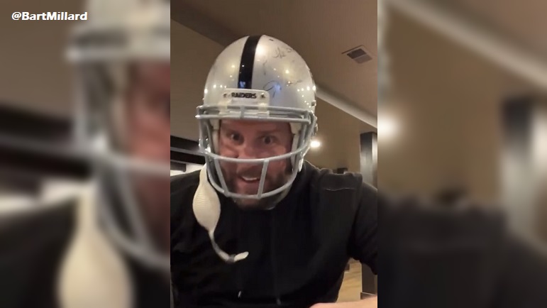 Roethlisberger Explains Where His Autographed Raiders' Helmet Came From -  Steelers Depot