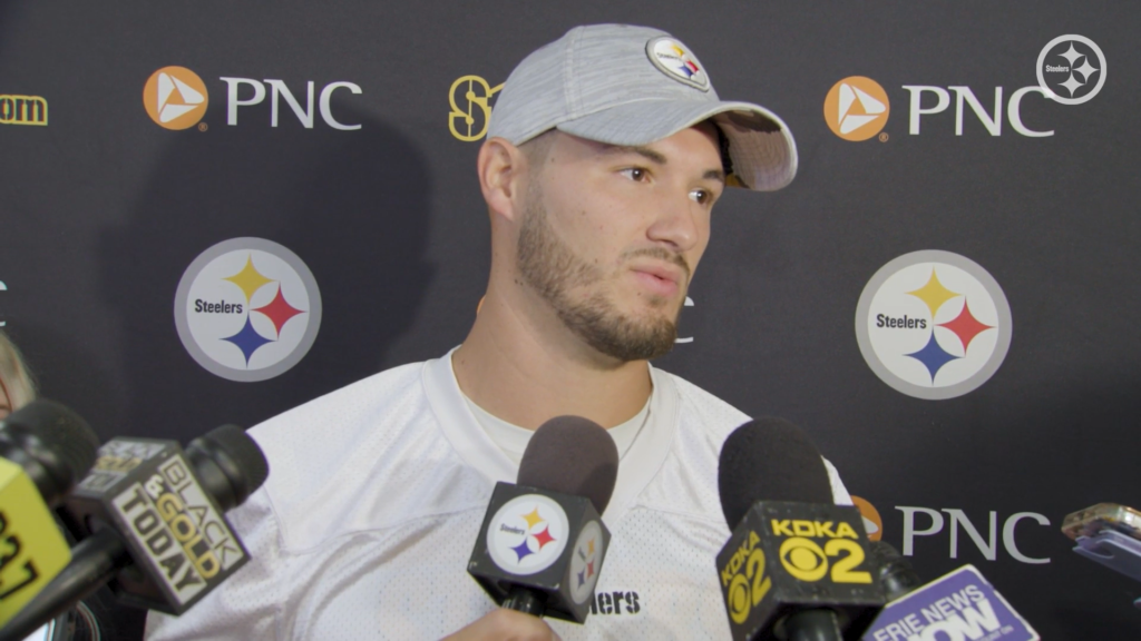 Mitchell Trubisky: Steelers more of 'a family vibe organization