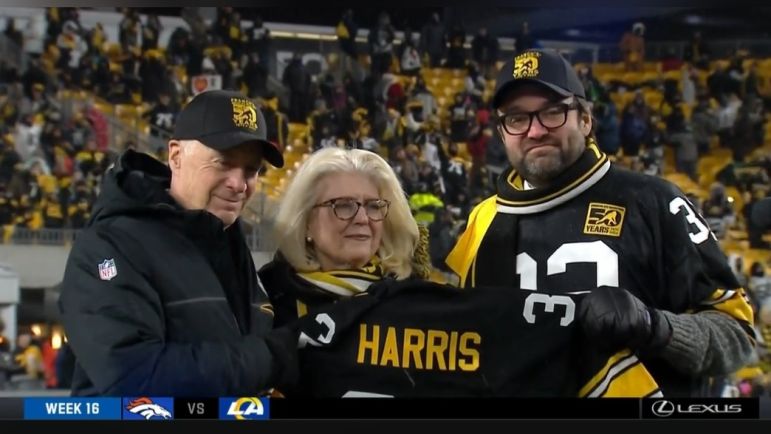 Najee Harris Says Steelers Gave Game Ball To Franco Harris' Wife - Steelers  Depot