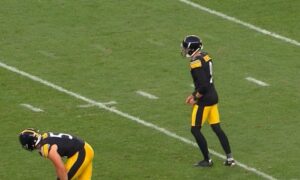 Chris Boswell NFL kickoff