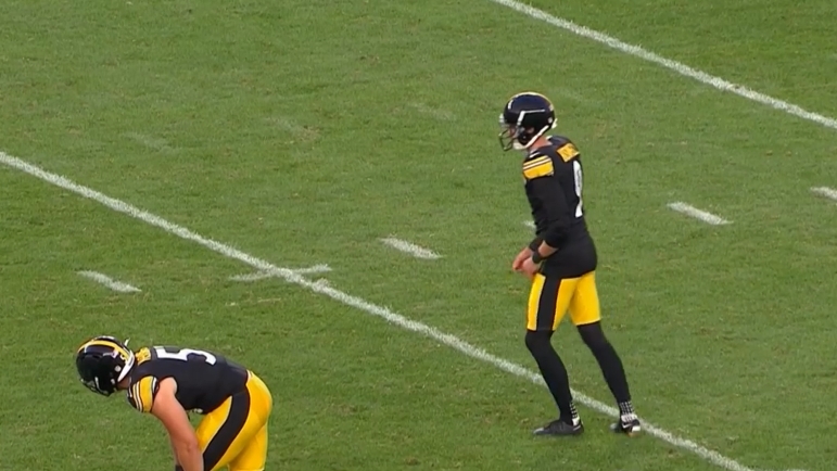Chris Boswell kickoff