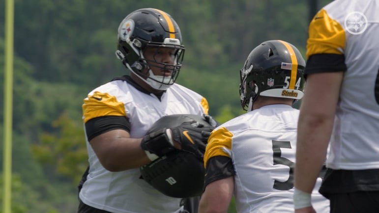 You are currently viewing Study: Is it realistic for the Steelers to make the playoffs with two rookie O-linemen?