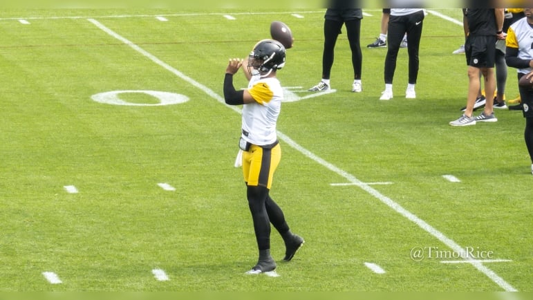 Justin Fields Pittsburgh Steelers training camp
