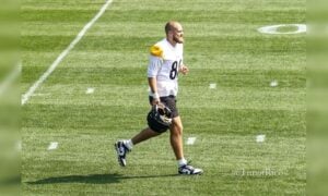 Pat Freiermuth Steelers 2024 Training Camp