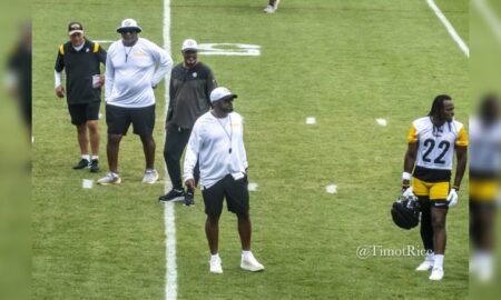 Mike Tomlin Teryl Austin Alfredo Roberts Mike Sullivan Najee Harris coaches Steelers training camp