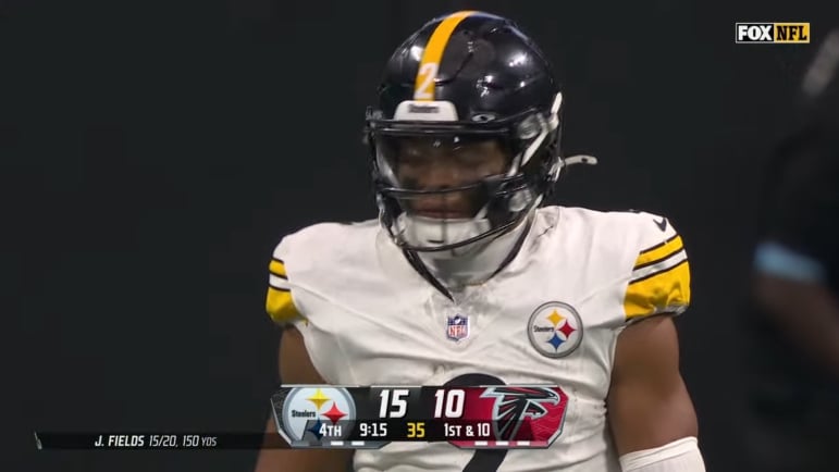 Justin Fields breaks the Steelers quarterback rushing record with 14 runs in his debut