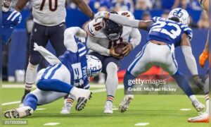 Colts injuries moore paye