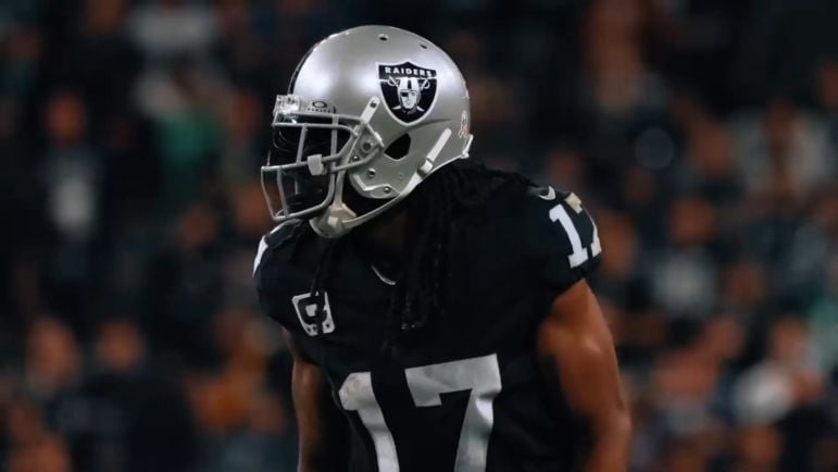 Report: Steelers have held trade talks with Raiders for Davante Adams