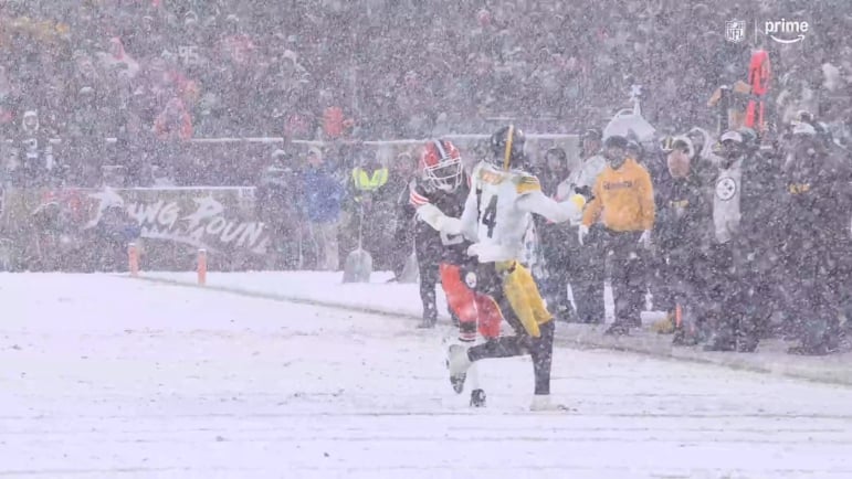 George Pickens Steelers Browns snow