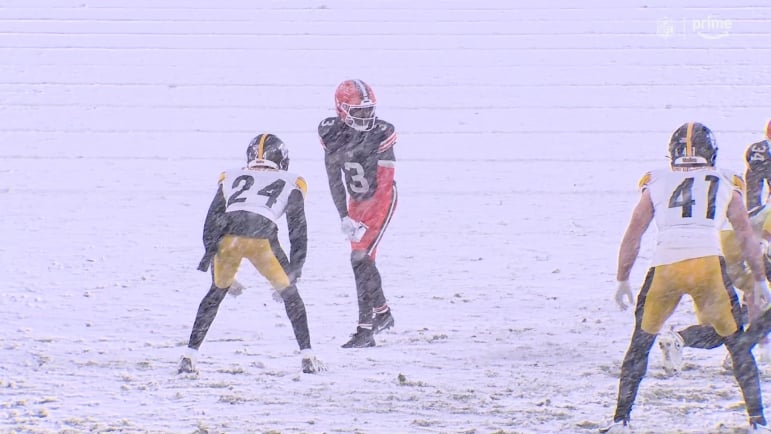 Joey Porter Jr. AFC North Hard Knocks Steelers