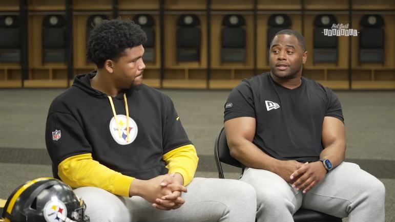 Darrel Young Steelers Locker Room