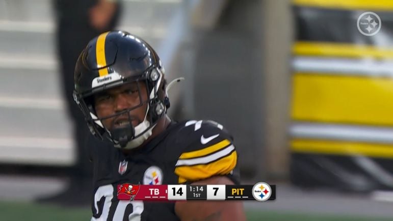 Derrick Harmon sack