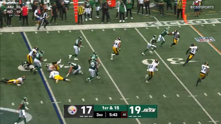 Steelers run defense Alex Highsmith