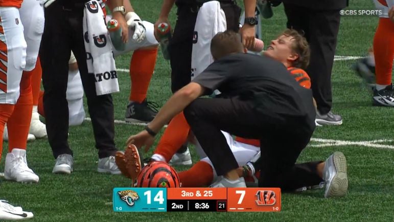 Joe Burrow injury Bengals Steelers