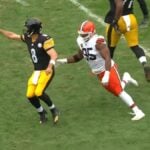 Aaron Rodgers Flip Steelers
