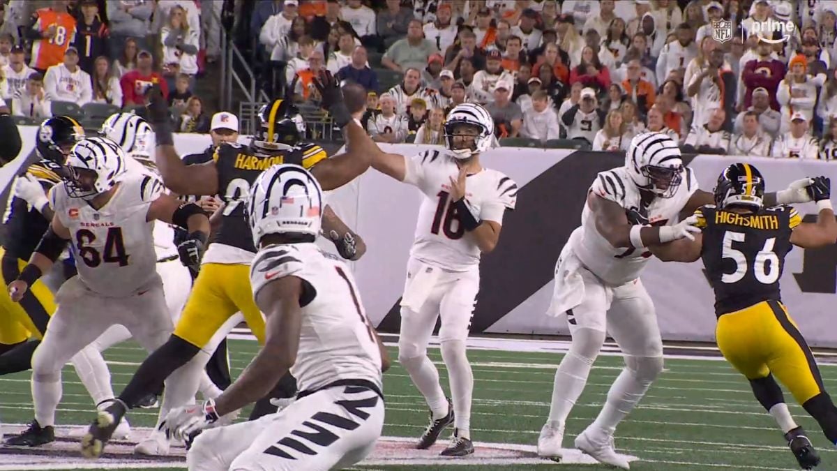 Watt Flacco pass rush
